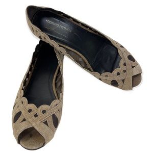 Donald J Pliner "Elama" Women’s Size 10